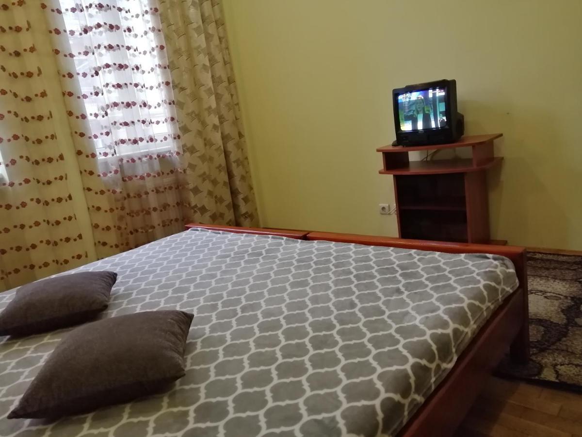 Apartament-Minihotel Elpida Lviv Ngoại thất bức ảnh