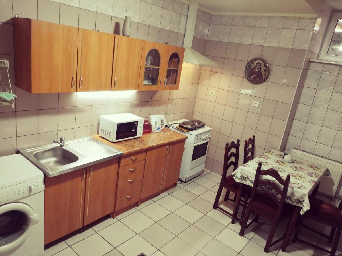 Apartament-Minihotel Elpida Lviv Ngoại thất bức ảnh