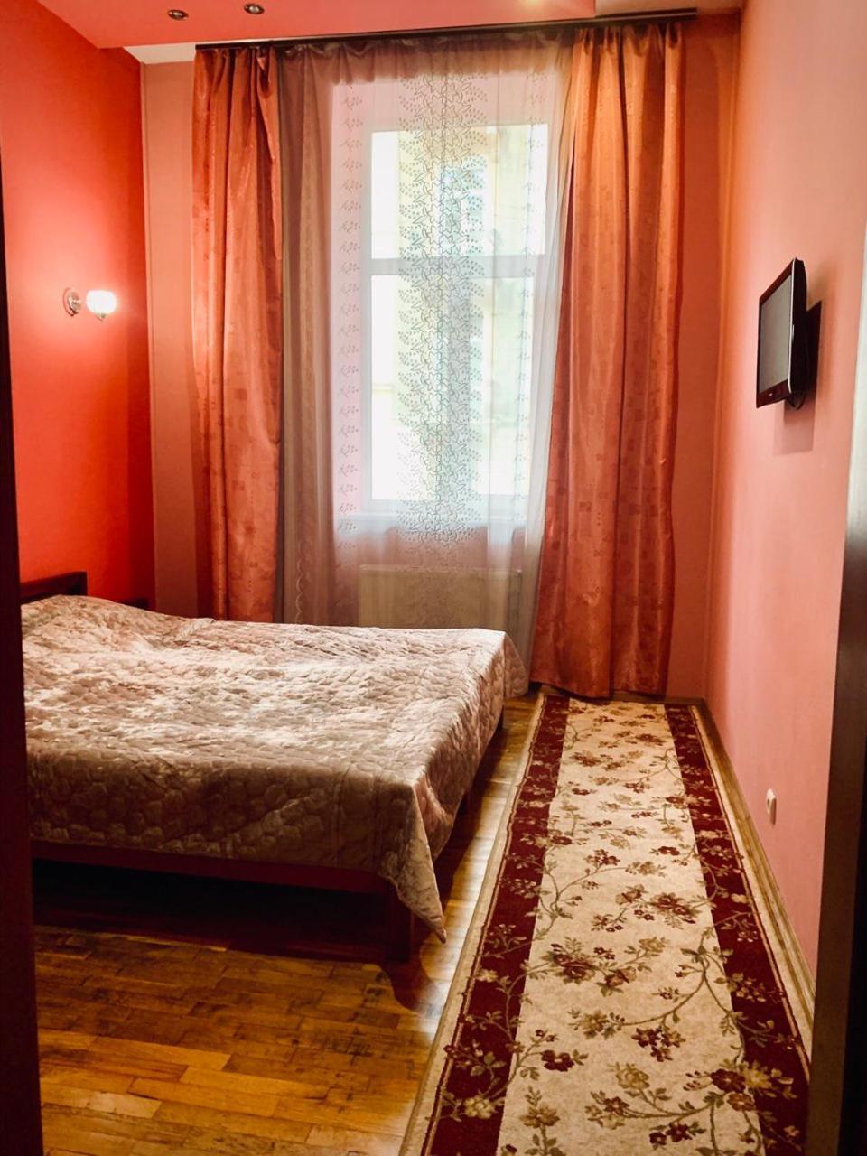 Apartament-Minihotel Elpida Lviv Phòng bức ảnh