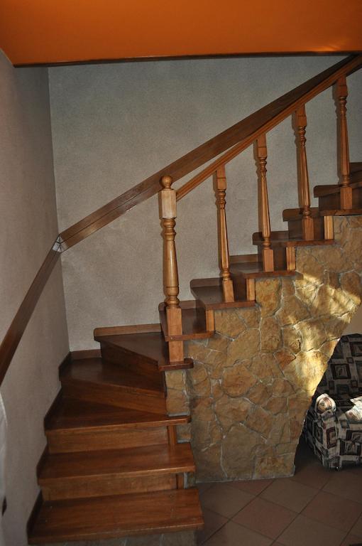 Apartament-Minihotel Elpida Lviv Ngoại thất bức ảnh