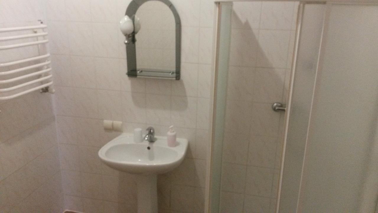 Apartament-Minihotel Elpida Lviv Ngoại thất bức ảnh