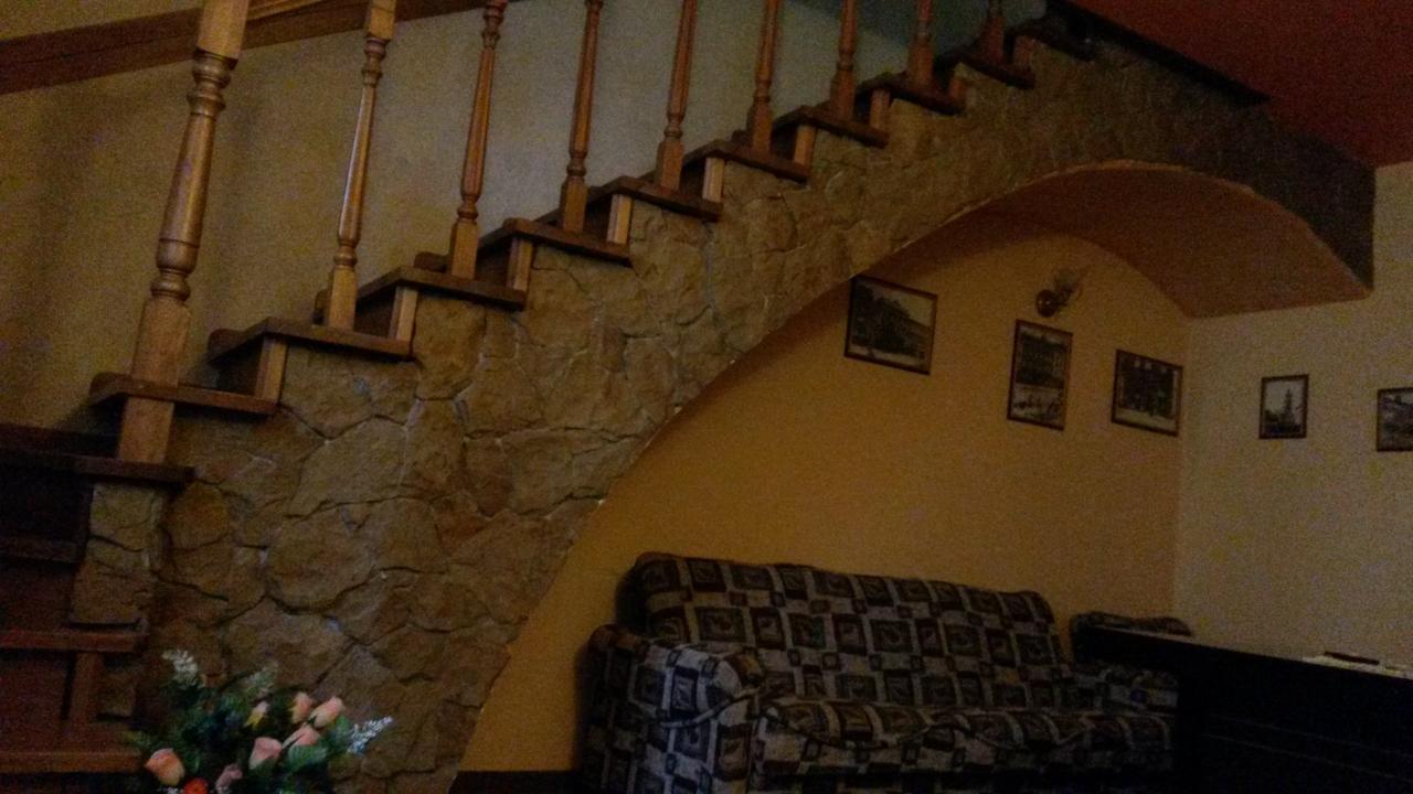 Apartament-Minihotel Elpida Lviv Ngoại thất bức ảnh