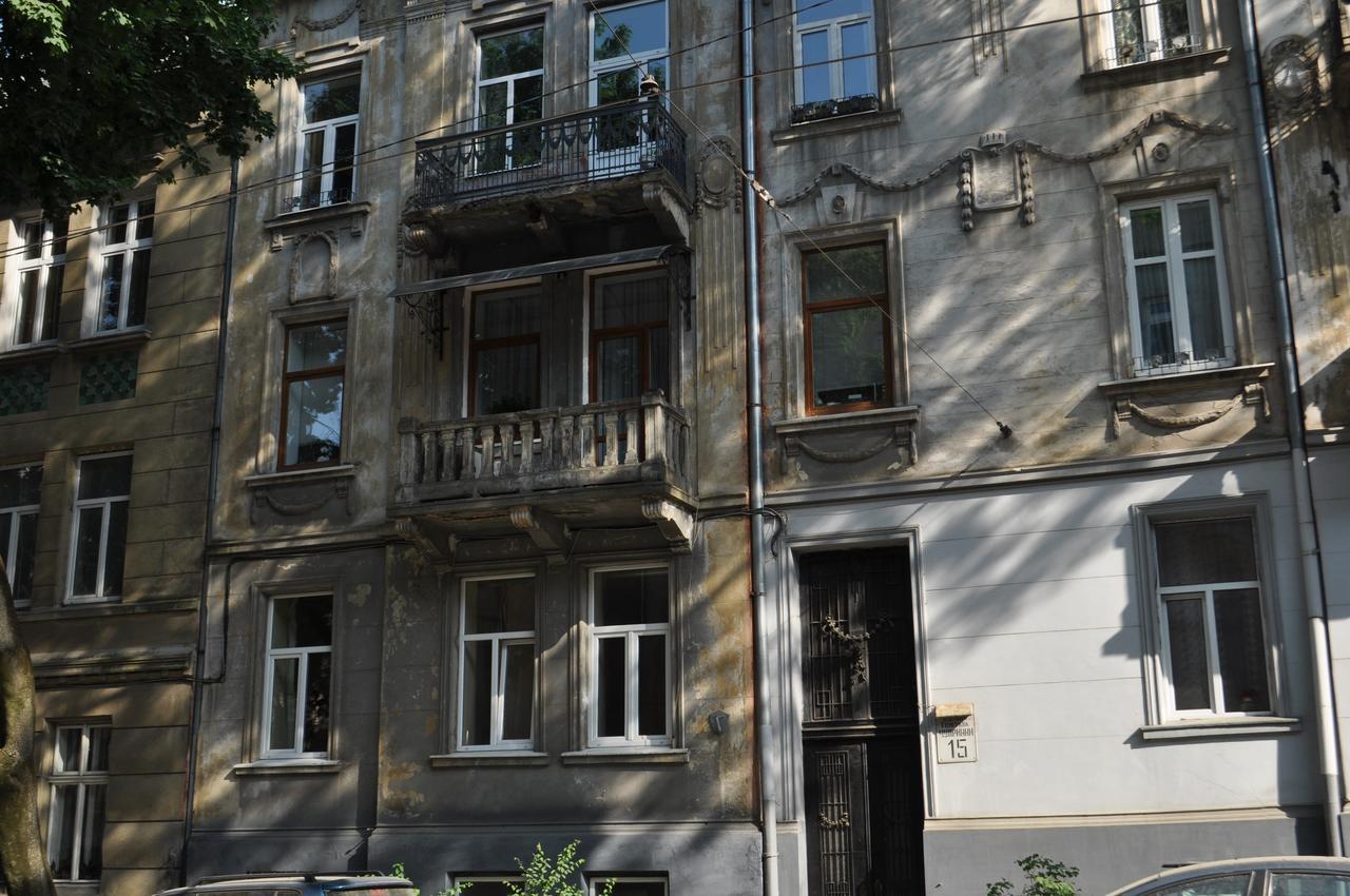 Apartament-Minihotel Elpida Lviv Ngoại thất bức ảnh